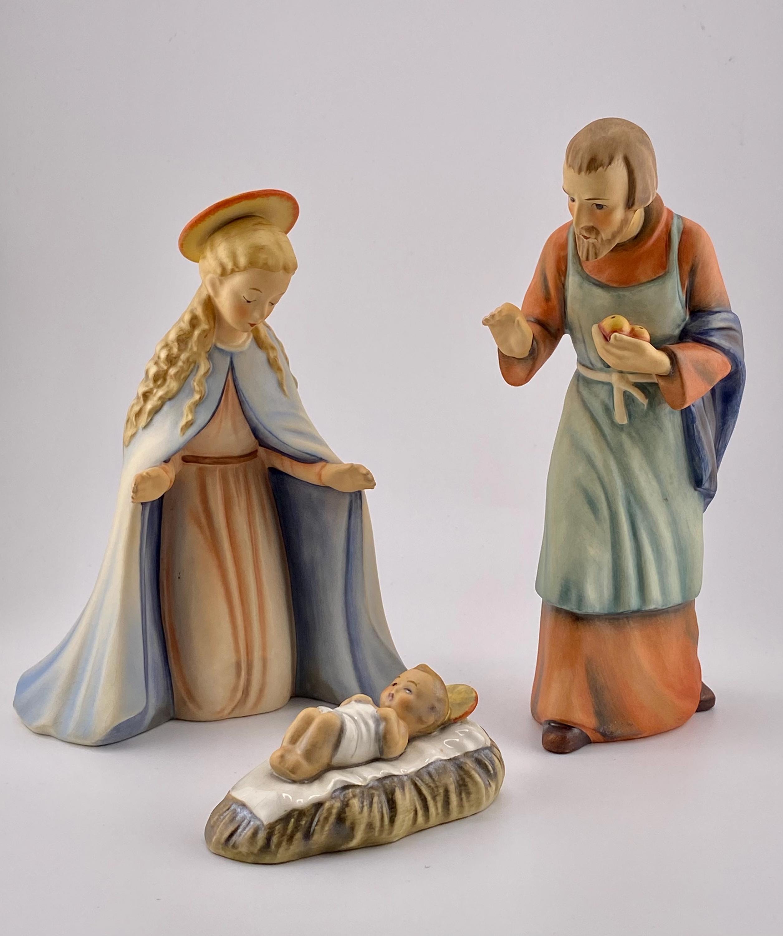 Hummel Virgin Mary - Etsy