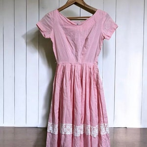 Bubblegum | Vintage 50&#39;s Gingham Dress By Betty Barclay Size 25w Pleats ,Lace 1950s Day Dress