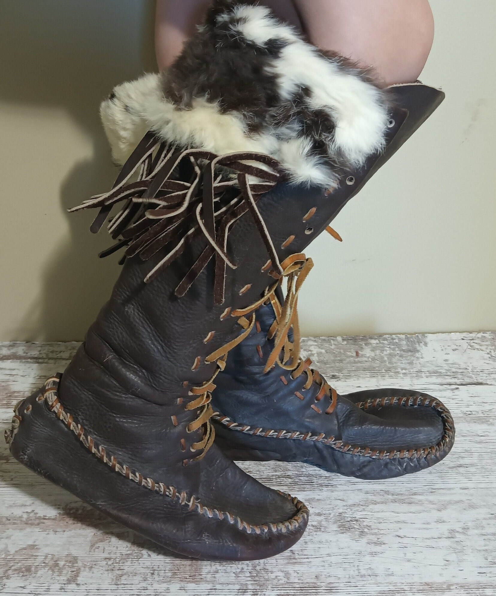 Moccasin boots with fur hotsell