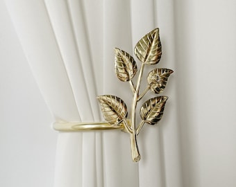 Leaf Metal Curtain Hooks, Gold Curtain Hooks, Brass Hooks.