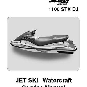 Puede incluir: Imagen en blanco y negro de una moto acuática Jet Ski 1100 STX D.I. La moto acuática es un vehículo acuático personal con un solo asiento y un logotipo de Kawasaki en el lateral. El texto "JET SKI Watercraft Service Manual" está impreso debajo de la imagen.
