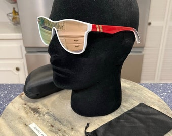 Shawtayyyy Fully Faded Sunglasses: Peppermint Mirrored