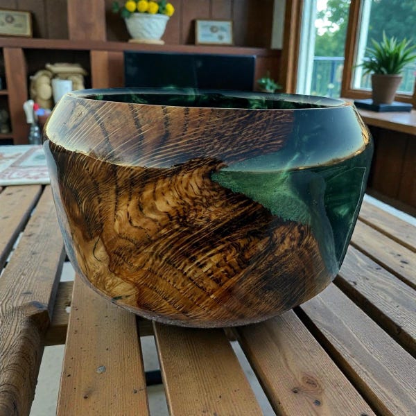 Kom met accent van natuurlijk hout en epoxy – plantenbak Modern Artisan Home-display