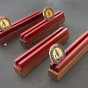 wooden coin holder,challenge coin display,coin display,coin rack,military coin holder,military coin display,coin holder, coin box