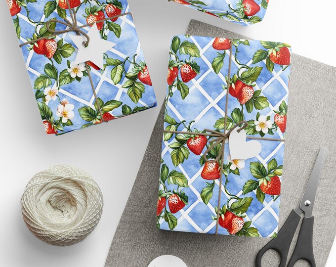 Cottage Core Strawberry Wrapping Papers, Gift Wrap for Presents, Cute Wrapping Paper Roll, Birthday Gift Packaging, Holiday Wrap Supplies