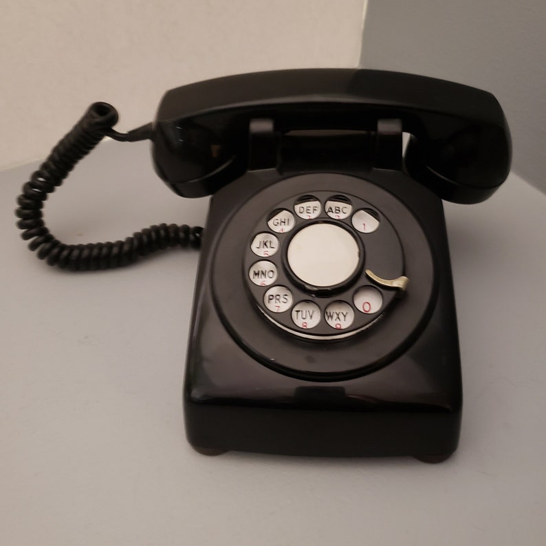 Retro Black Rotary Dial Phone Works Great. Northern Electric Model 500