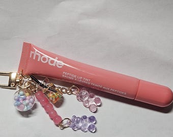 New lip gloss sweet pea