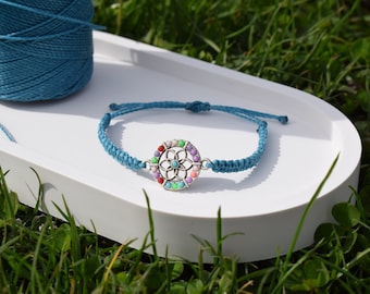 Flower bracelet / with stones for women / children with adjustable length / blue / silver