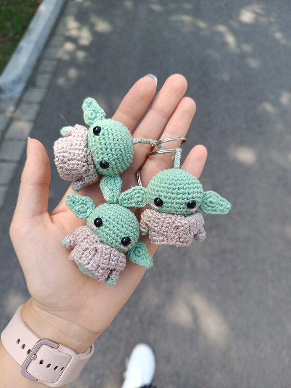 Crochet Pattern for Baby Yoda Keychain german Etsy