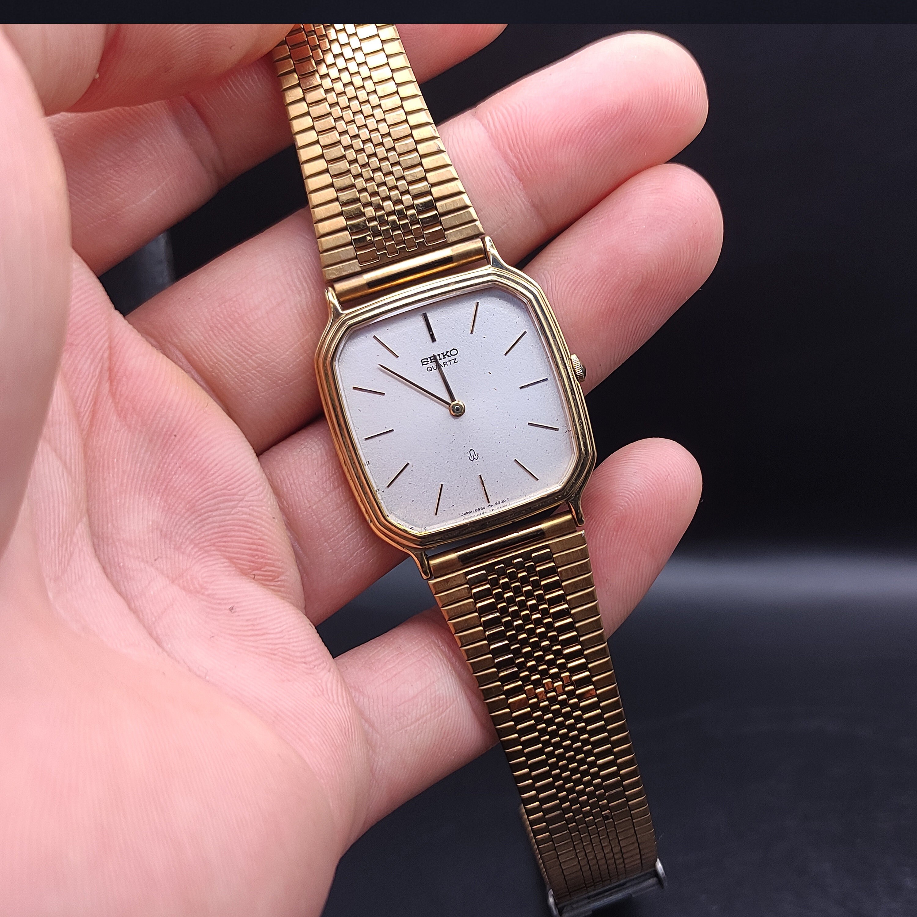 Seiko Quartz Gold Plated 1980's Vintage Wrist Watch 5930-5300 - Etsy
