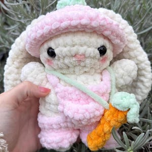 Lapin au crochet avec sac de carottes | Fabriqué sur commande | Petits cadeaux | Amigurumi au crochet | Lapin | Kawaii | Peluche | Pâques | Lapin | Peluche