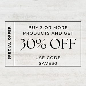 Puede incluir: Un cup&oacute;n en blanco y negro con el texto "SPECIAL OFFER" en el lado izquierdo y "BUY 3 OR MORE PRODUCTS AND GET 30% OFF USE CODE SAVE30" en el lado derecho.