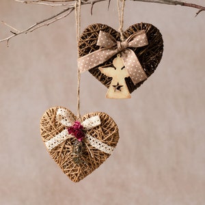 Wall decoration | 2 hearts braided | Hand made | Window decoration