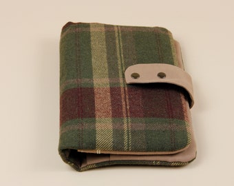 Practical organizer | Green Brown Checkered | Handbag Organizer | Handmade | Travel organizer | Family organizer