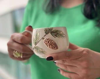 tea cup | Coffee cup | Decorated with a “pine cone” | Handmade from ceramic | With real gold elements | Designer cup