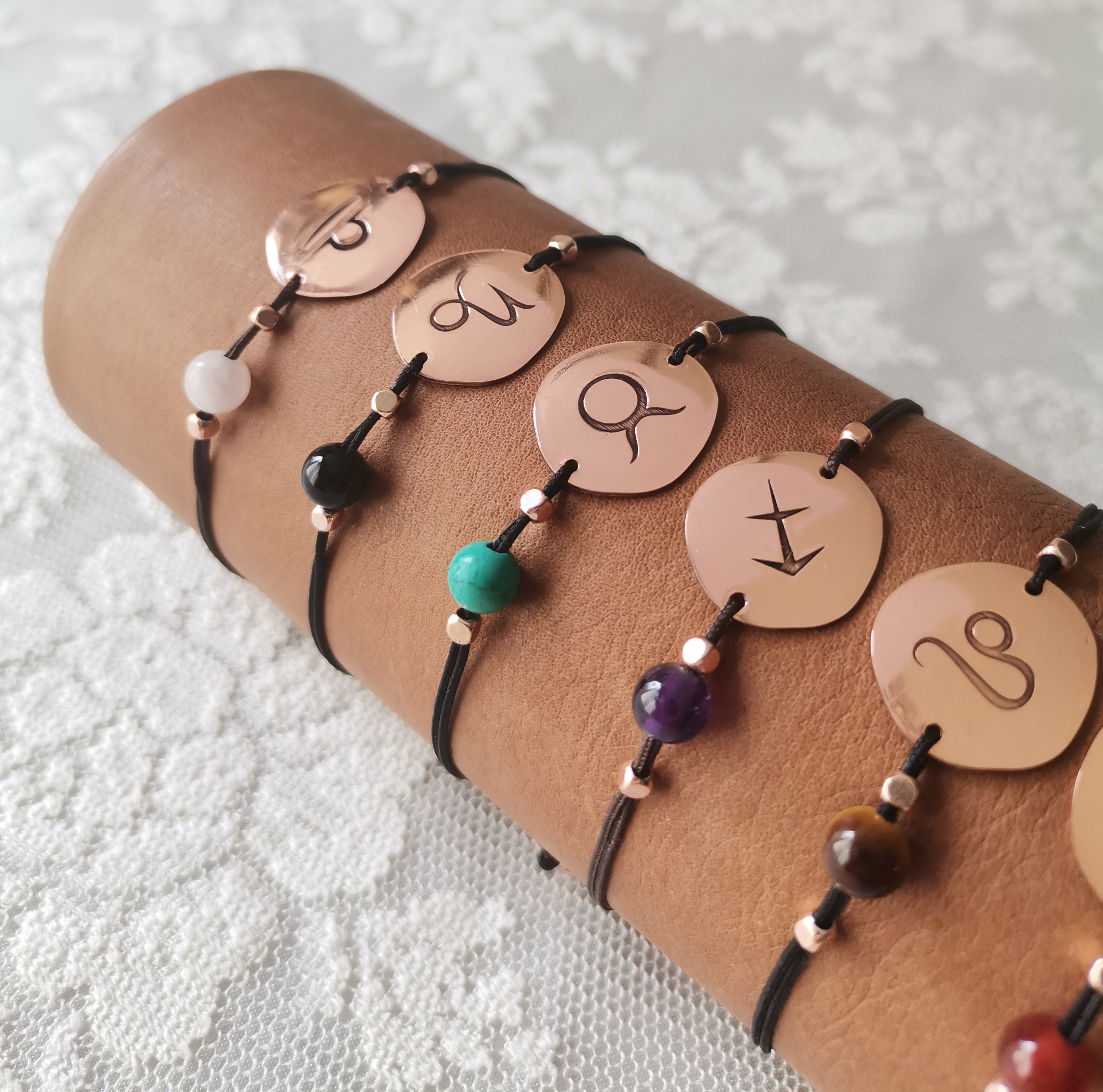 ブレスレット PISCESS PP Flower Bracelet 4BFK689 Pisces Zodiac Sign Bracelet by Sbunique • Birthstone