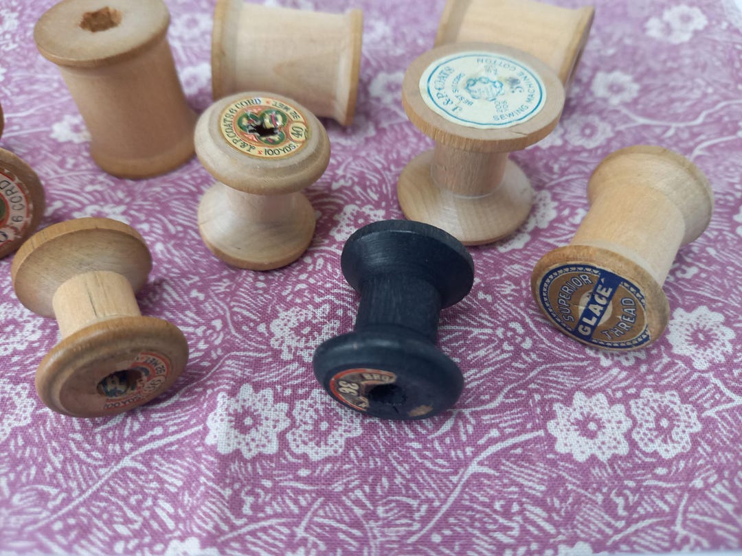 9 Vintage Empty MICRO Wooden Thread Reels - Etsy