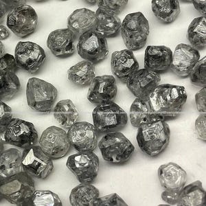 5.0 Ct Rough Lab Grown Diamond Lot DEF Color, 1–2 Ct Each Raw Loose Cvd Diamonds for Custom Jewelry Making
5.0 Ct Rough Diamond / Raw Diamond / Loose Diamond / Rough Lab Diamond / Lab Grown Diamond / DEF Color Diamond / Diamond For Ring / Use For Jewelry / Irregular Shape / Jewelry Making / Conflict Free / Eco Friendly / Engagement Ring / Gift For Women