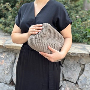 Raffia Mink Clutch Bag For Wedding Straw Knitted Raffia Bag Natural Medium Woven Handbag image 7