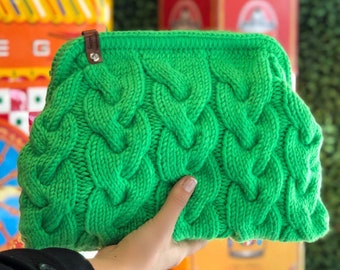 Braid Green Bag,Knitting Braid Bag,Luxury Stylish Crochet Bag,Handmade Gift,Christmas Designer Braid Bag,Clutch fur Her,Knitted Handmade Bag