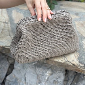 Raffia Mink Clutch Bag For Wedding Straw Knitted Raffia Bag Natural Medium Woven Handbag image 5