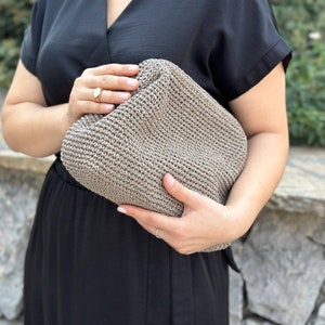 Raffia Mink Clutch Bag For Wedding Straw Knitted Raffia Bag Natural Medium Woven Handbag image 8