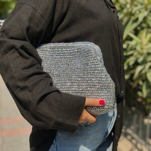 Clutch tas van metallic raffia | Handgemaakte breien bruiloft clutch | Uniek design avondtasje