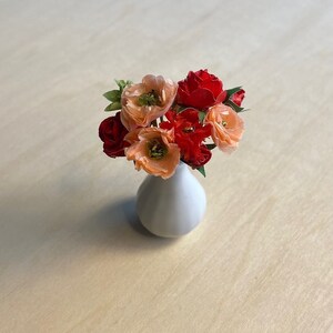 Miniature Flower bouquet Dollhouse 1:12 scale peach and red