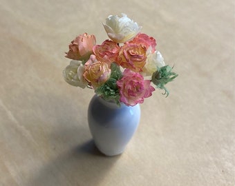 Miniatur-Rosenblumenstrauß Puppenhaus im Maßstab 1:12
