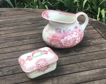 Poetic “Jardinière”  toiletry pieces in French ironstone from the U&C manufactory of Sarreguemines