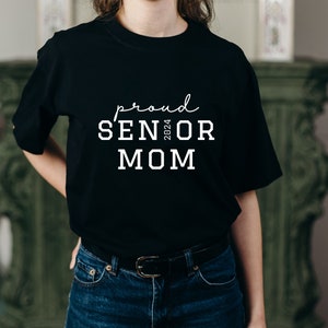 Trotse Senior Mom SVG, Senior Mom 2024, Grad Mom SVG PNG, Mom Senior Class of 2024, Senior Grad Cadeau voor mama, afgestudeerden