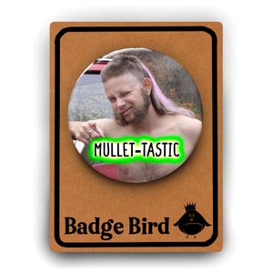Pin-badge grappige mul grappen | Mullets zijn terug! | Mullet-smaak | Grappige verjaardagsbadge | Redneck | Shit Hair Joke | Retro haargrapspeld uit de jaren 80
