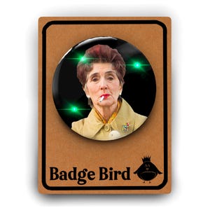 Dot Cotton Eastenders Anstecker Anstecknadel - June Brown