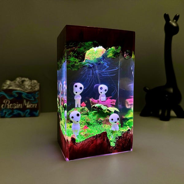 Epoxidharz-Lampe, Schreibtischdekor, Harz-Kunst-Lampe, kundenspezifische Harzlampe, Geschenk für Kinder, Geschenk für Anime-Fans, Geschenk für Liebhaber, Geschenk für Schwester