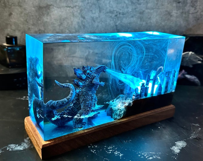 Monster resin lamp,diorama resin epoxy,custom night light,handmade gifts,personalized gift,home decor,Valentine's Day gifts for him