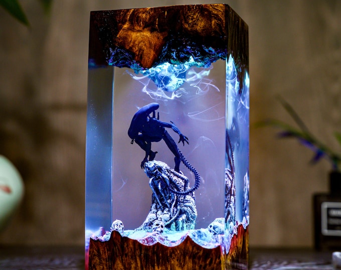 Space monster night light,Custom resin lamp,home decoration,diorama resin epoxy,handmade gifts,personalized gift,gifts for son,gift for her