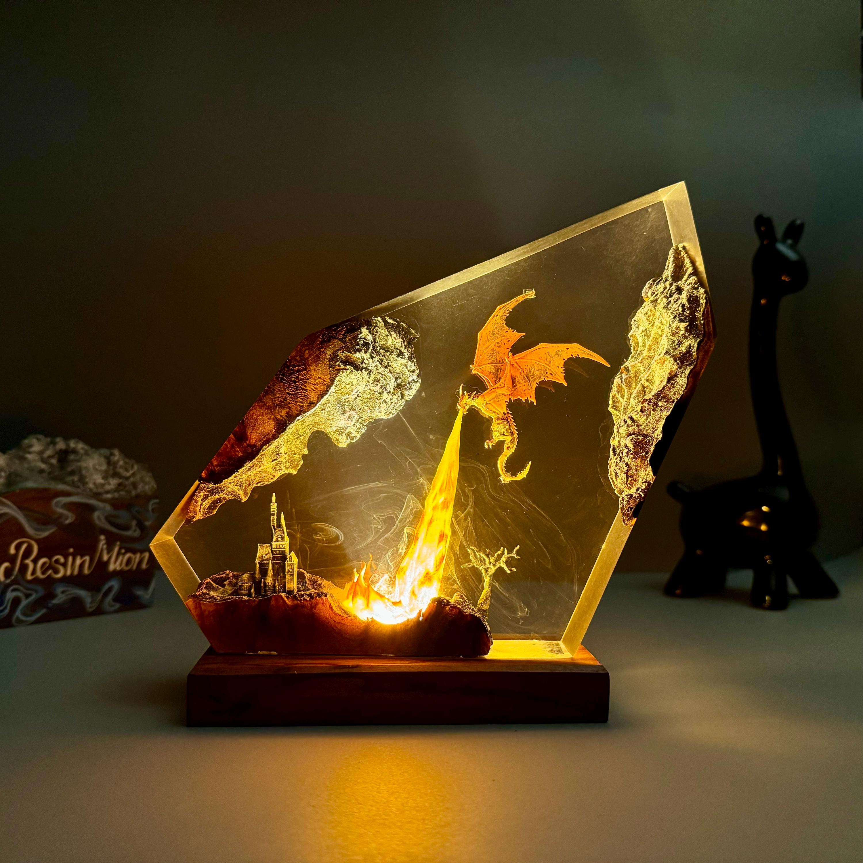 Fire breath dragon resin lamp, resin art, dragon art,dragon statue,table lamp,gift for him, gaming decoration, dragon lamp as Halloween gift