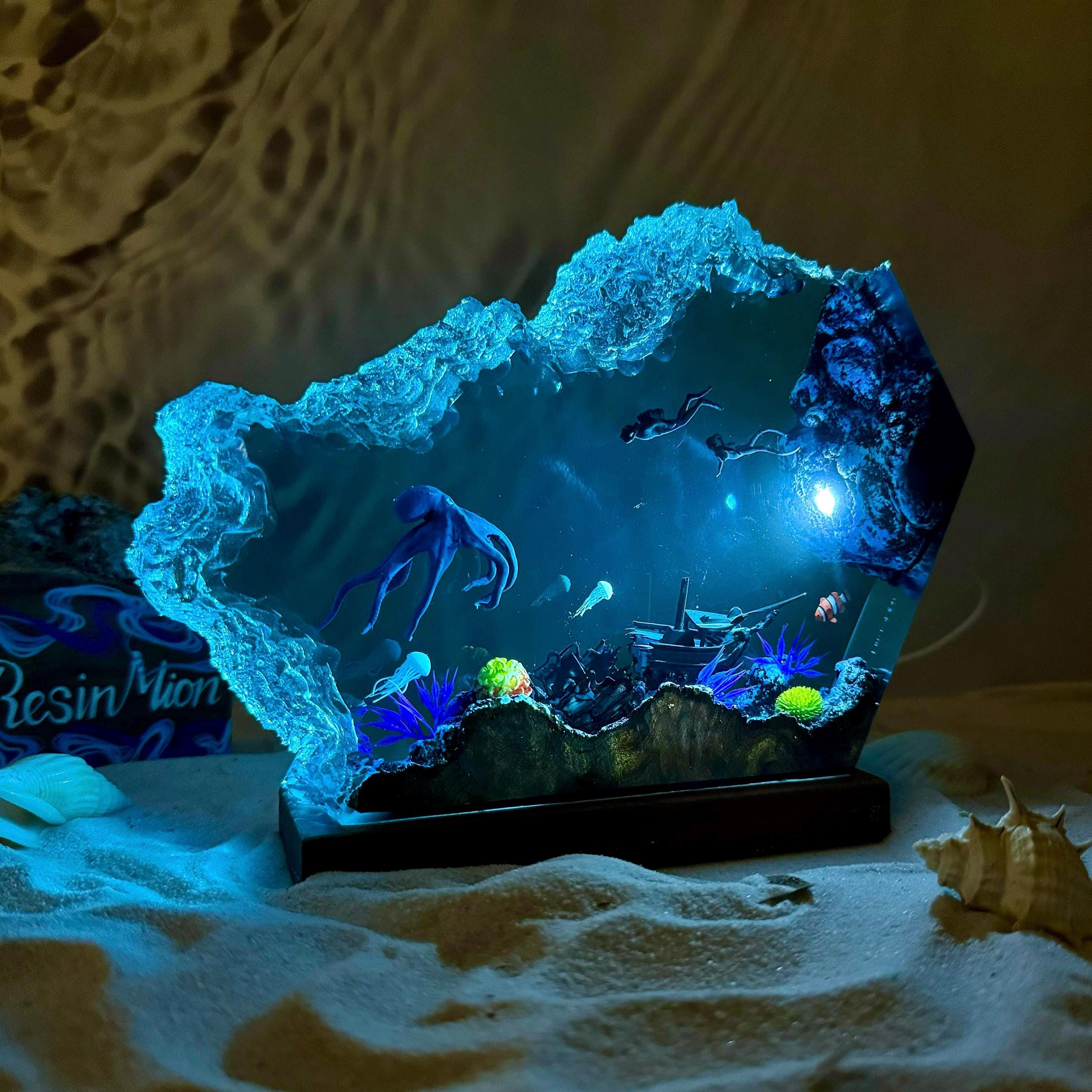 Ocean Resin Lamp,octopus and Diver Resin Night Light,wood Resin