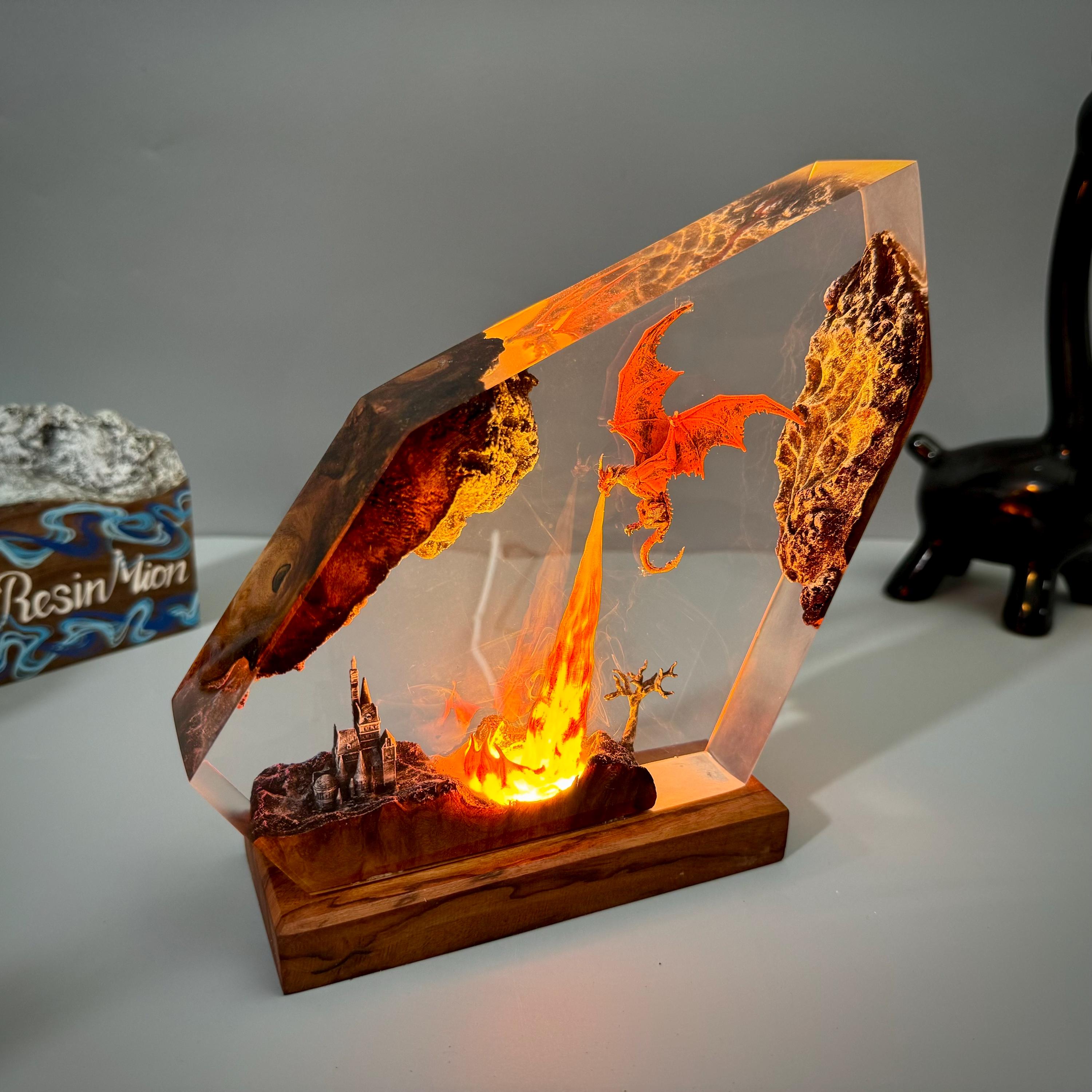Fire breath dragon resin lamp, resin art, dragon art,dragon statue,table lamp,gift for him, gaming decoration, dragon lamp as Halloween gift
