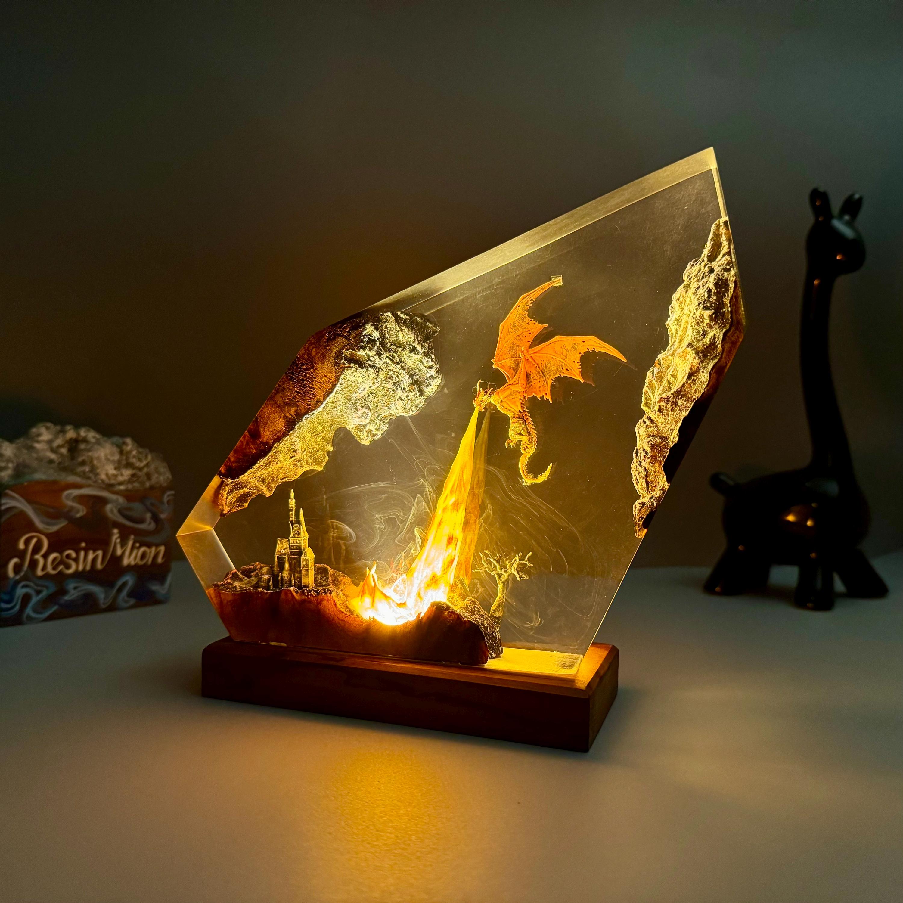 Fire breath dragon resin lamp, resin art, dragon art,dragon statue,table lamp,gift for him, gaming decoration, dragon lamp as Halloween gift