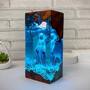 Blessed Mother Resin Wood lamp,Virgin Mary, Christian Art,Christian Bedside,Easter gifts, Housewarming gift, Religious Gifts,gift for Mom