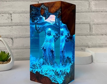 Blessed Mother Resin Wood lamp,Virgin Mary, Christian Art,Christian Bedside,Easter gifts, Housewarming gift, Religious Gifts,gift for Mom