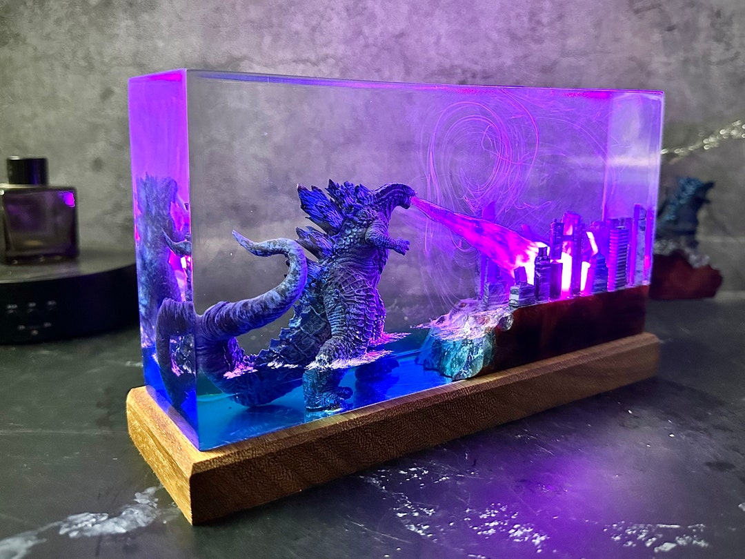 Custom Monster Resin Lamp,monster Night Light,resin Wood Art Lamp,best