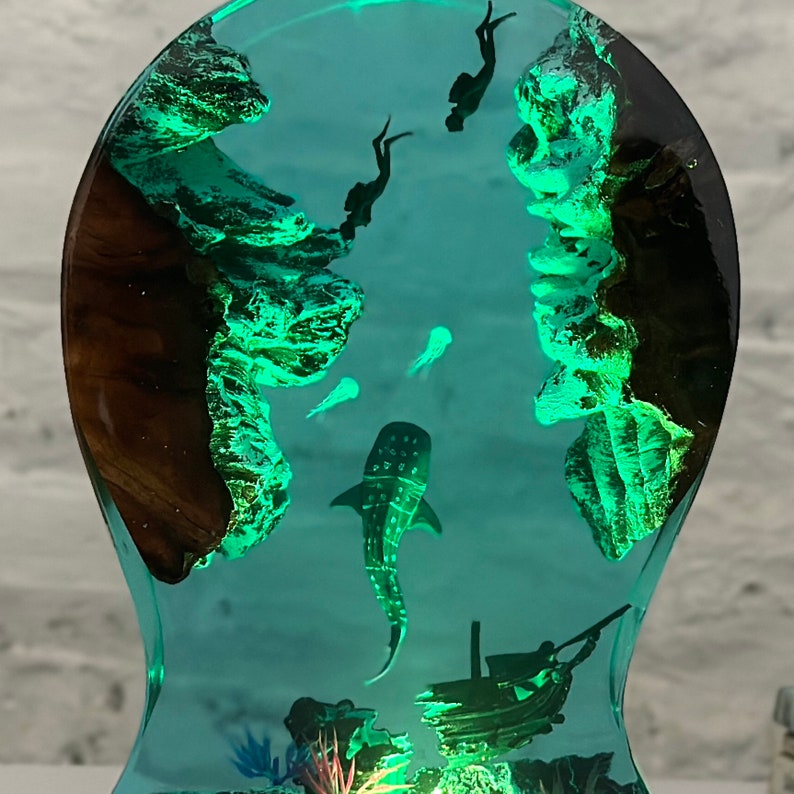 Epoxy Resin Lamp,Whale shark and divers headphone stand,Resin art lamp,resin night light,Birthday gifts for him,Handmade gift. image 7