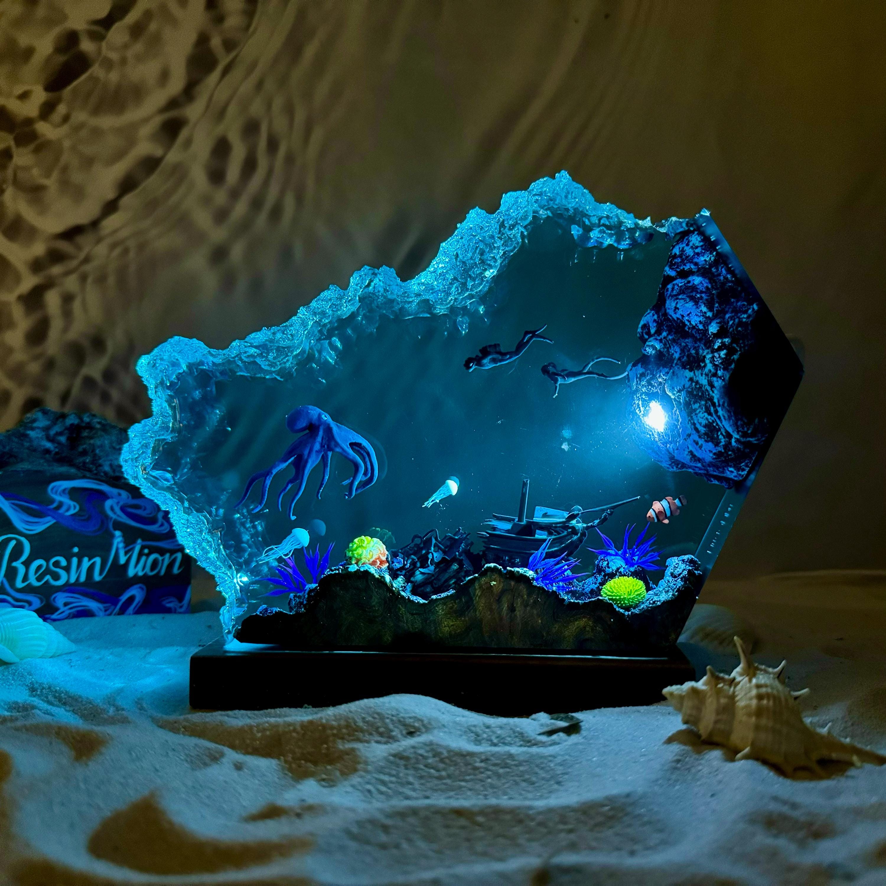 Ocean Resin Lamp,octopus and Diver Resin Night Light,wood Resin