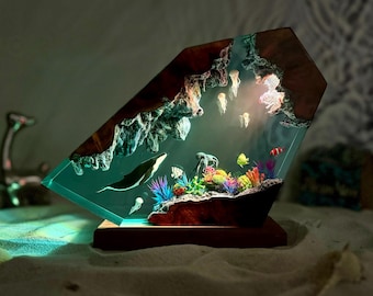 Humpback whale and Jellyfish resin night light, unique handmade diorama resin desk lamp , Gift for Him, birthday gift , epoxy resin lamp