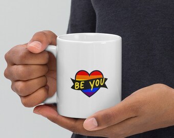 Miesiąc dumy Be You miłość to miłość walentynki LGBTQ+ szacunek tęcza Biały błyszczący kubek do kawy filiżanka do herbaty