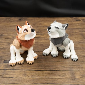 Articulated Wolf Companion | 3D Printed Flexi Wolf in Grey or Brown