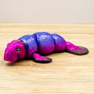 Weltraum-Seekuh | Bewegliches Galaxie Manatee Modell