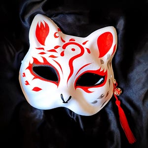 Maschera da kitsune per uomo, unisex, maschera da volpe giapponese fatta a mano, rossa e bianca, con frange, a metà viso anime